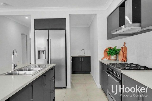 49 Flinders Drive, QLD 4207