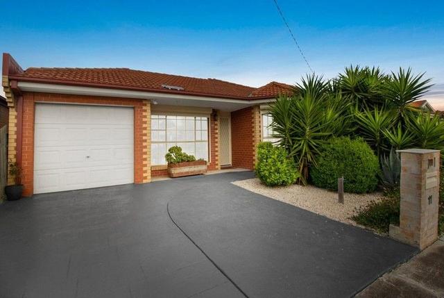 11 Douglas Court, VIC 3028