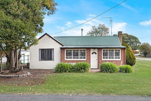 10 Richardson Street, NSW 2583