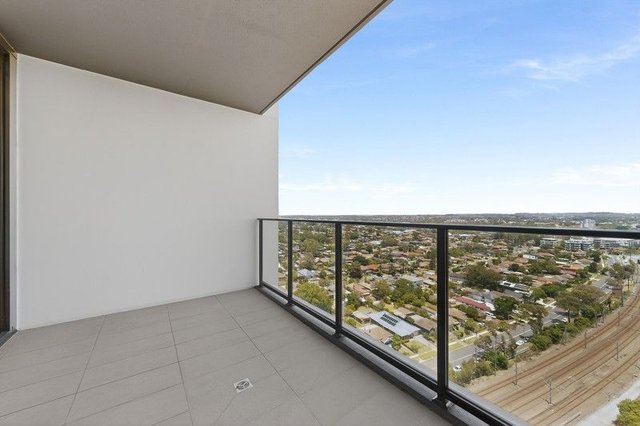 1645/9 Maple Tree Road, NSW 2145