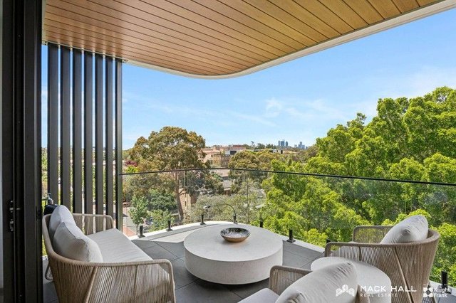 301/79 Broadway, WA 6009