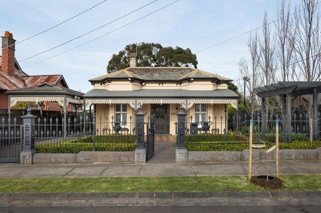 4 Parry Street, VIC 3039