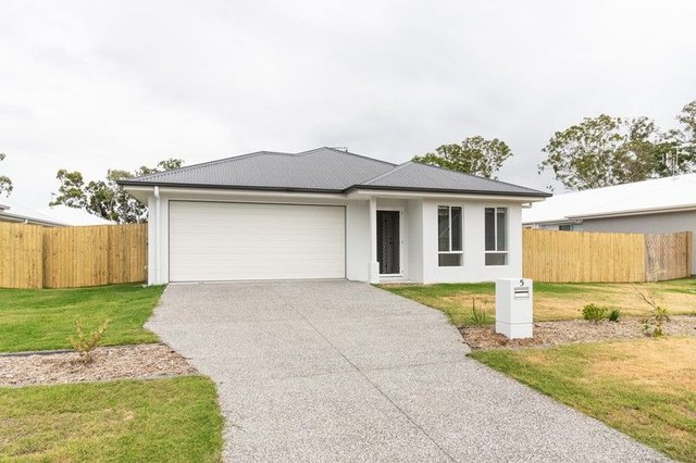 5 Gentle Rain Circuit, QLD 4659
