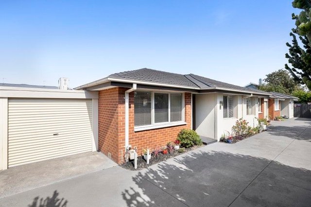 2/7 Glenola Road, VIC 3196