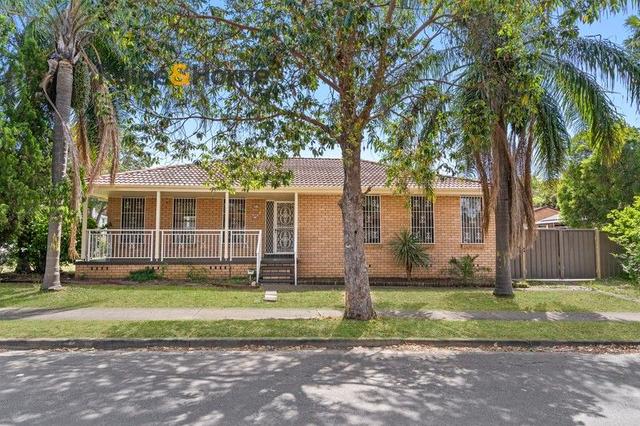 32 Ainsworth Crescent, NSW 2164