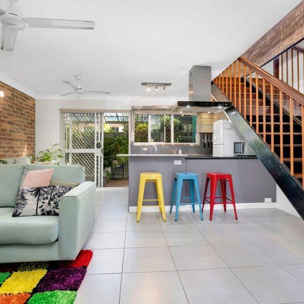 4/69 Pease Street, QLD 4870