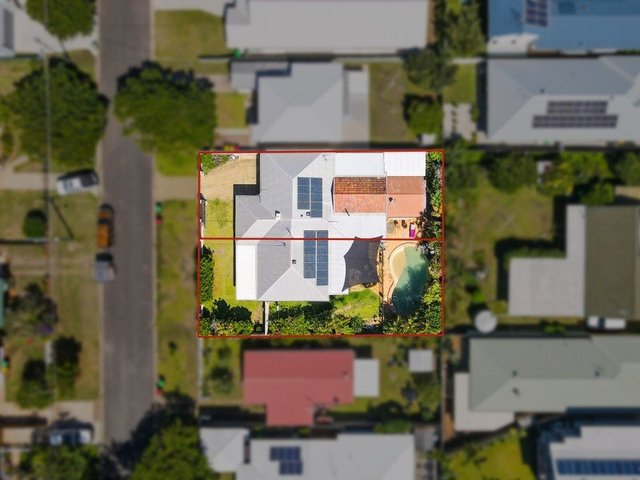 8 Garnet Street, QLD 4020