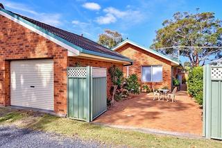 Lovely Rear Villa with Single Garage