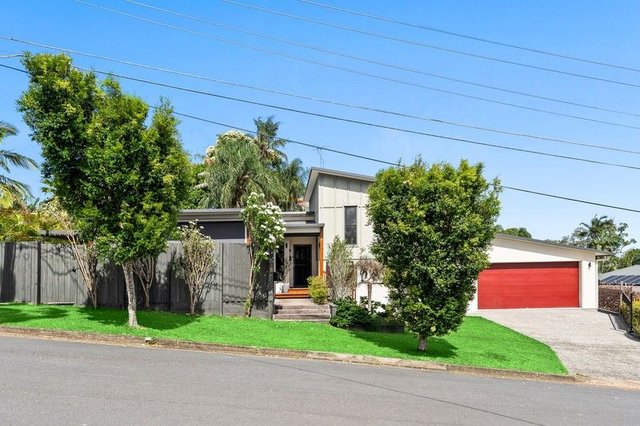 8 Norton Drive, QLD 4128