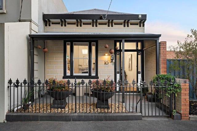10 Howe Crescent, VIC 3205