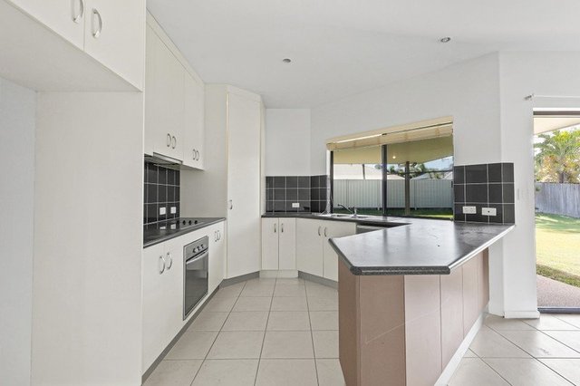 3 Seafarer Court, QLD 4740
