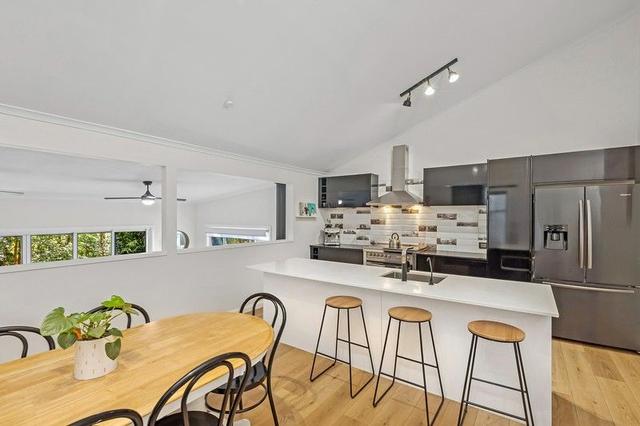 18 Janine Close, NSW 2250