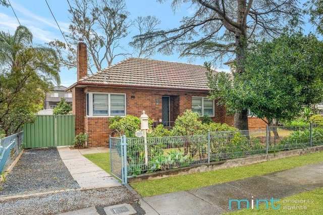 32 Macquarie Street, NSW 2190