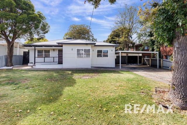 15 Cochrane Street, NSW 2650