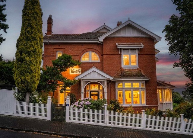 16 Adelaide Street, TAS 7250