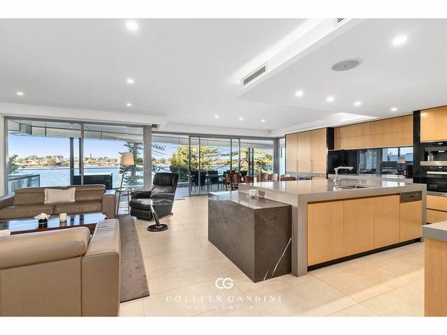 4/9 The Esplanade, WA 6153