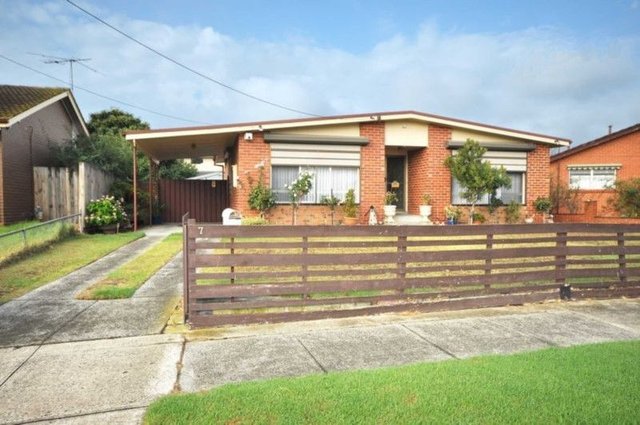 7 Hendricks Crescent, VIC 3047