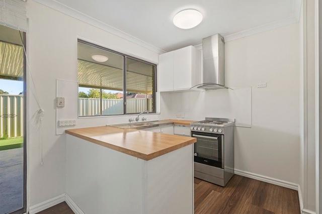 22 Labyrinth Wy, WA 6164