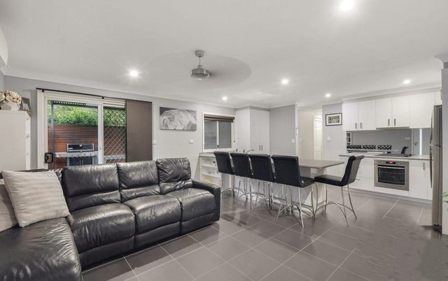 2/24 Campbell Street, NSW 2754