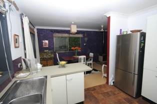 Kitchen to dining