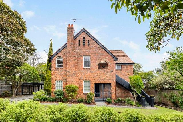 2/7 Mangan Street, VIC 3103