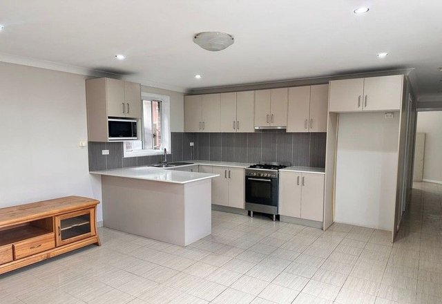 11a Chowne Place, NSW 2161