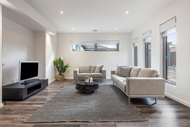 2/38 Anakie Road, VIC 3215