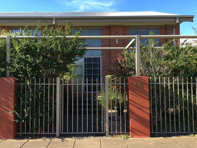 14 Parade Square, VIC 3032