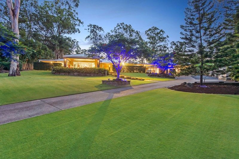 39 Riverdowns Crescent, Helensvale QLD 4212 Allhomes