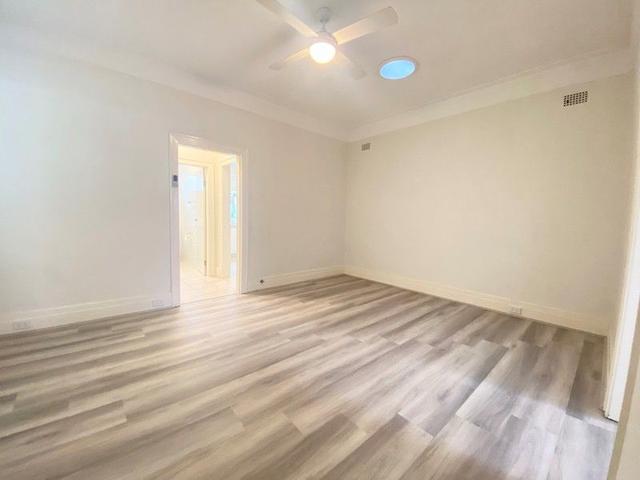 2/219 Coogee Bay Road, NSW 2034