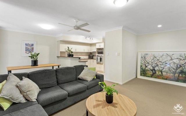 Unit12/7-9 Santa Cruz Blvd, QLD 4226