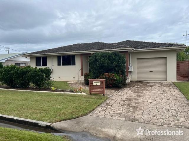 4 Barlow Street, QLD 4670