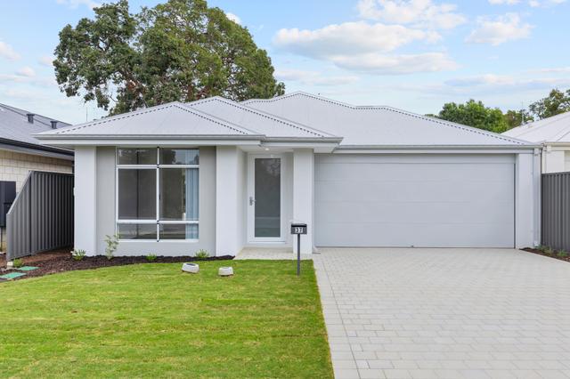 37 Woongan Street, WA 6110