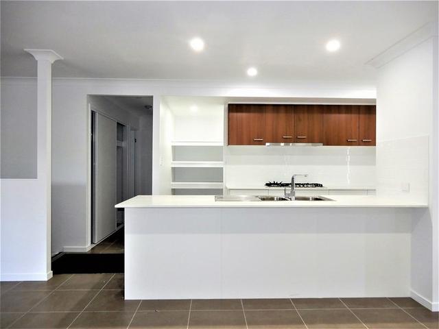 25 Solar Circuit, QLD 4300