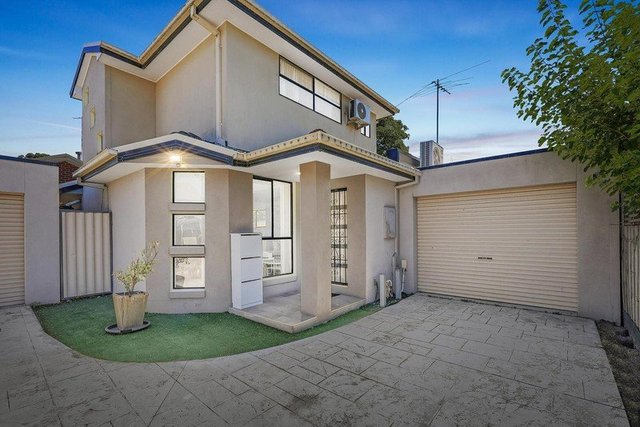 2/105 Boyd Street, VIC 3175