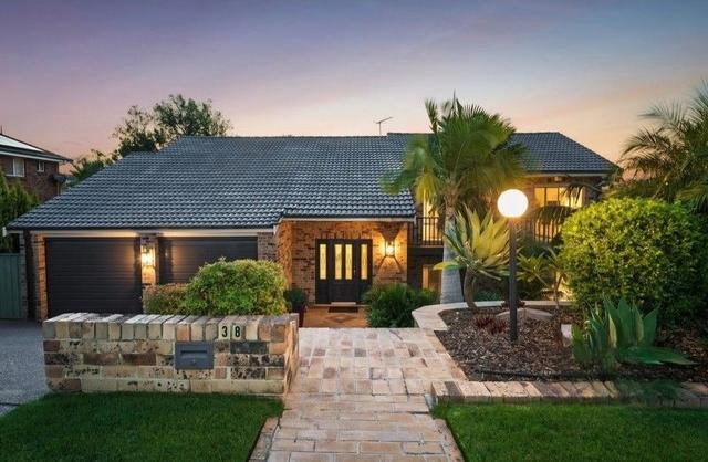 38 Glen Alpine Drive, NSW 2560