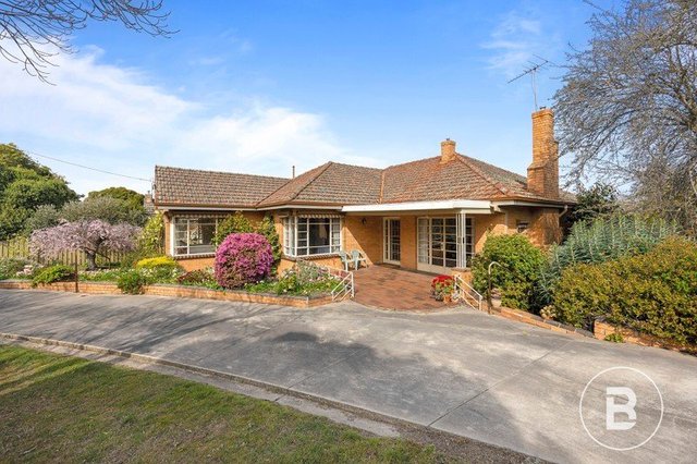 14 Clay Street, VIC 3377