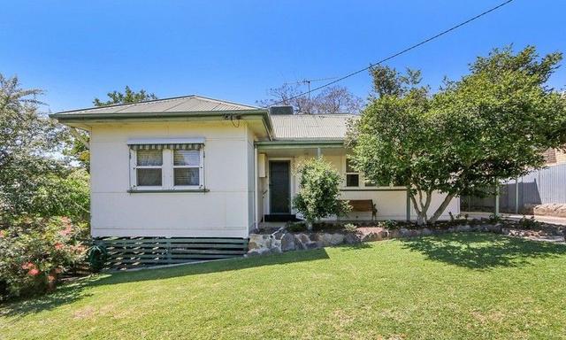 418 Schubach Street, NSW 2640
