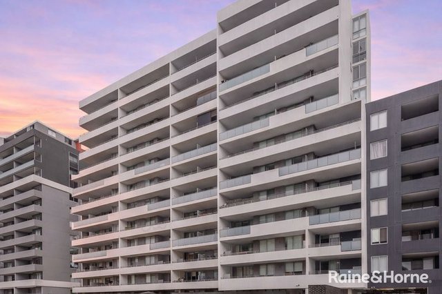 1108/24 Dressler Court, NSW 2160