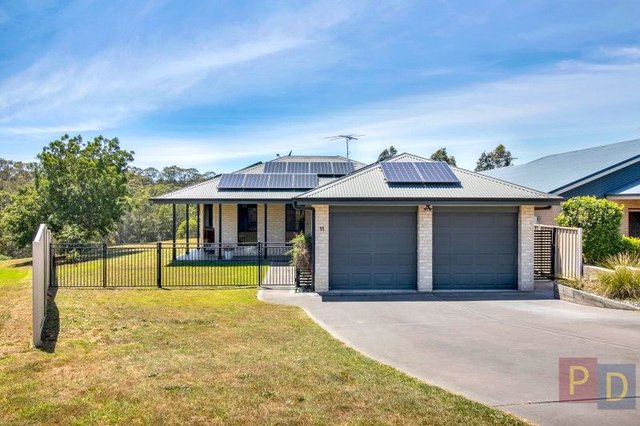 11 James House Close, NSW 2330