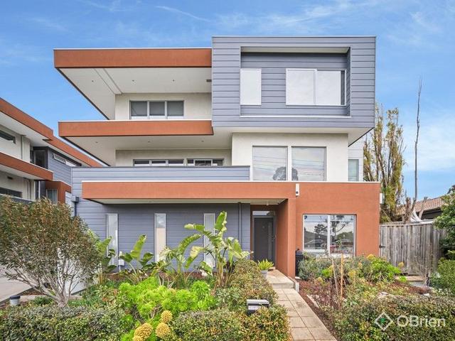 2/74 Hall Road, VIC 3201
