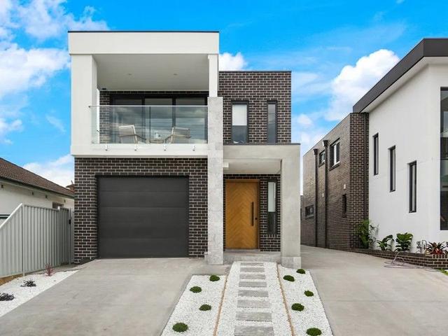 2/71 Lancaster Avenue, NSW 2196