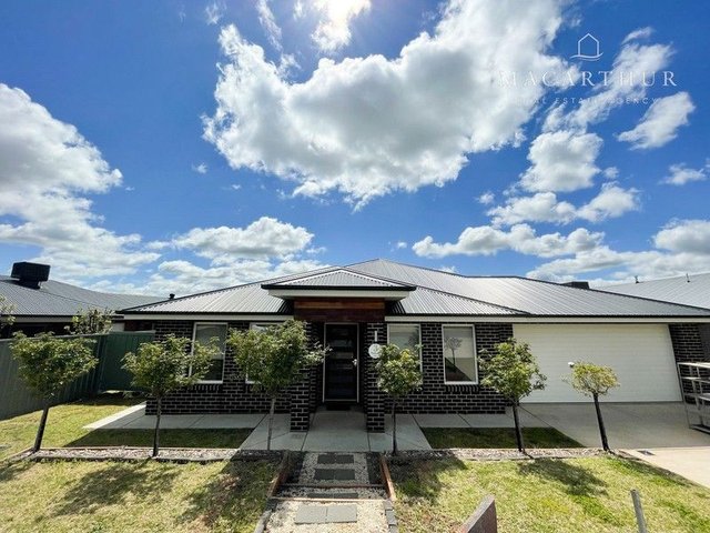 3 Wollemi Street, NSW 2651