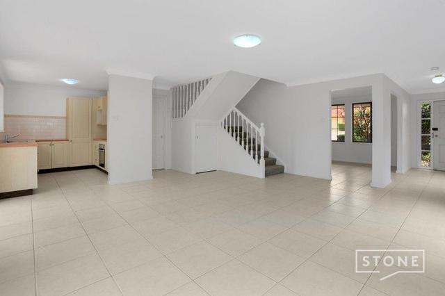 12 Lyndhurst Way, NSW 2126