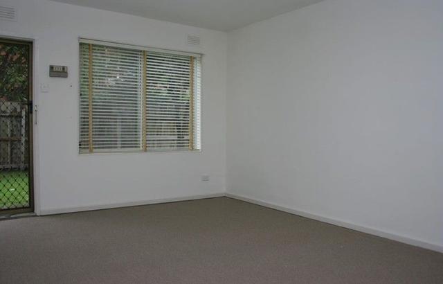 3/15 Leonard Avenue, VIC 3174