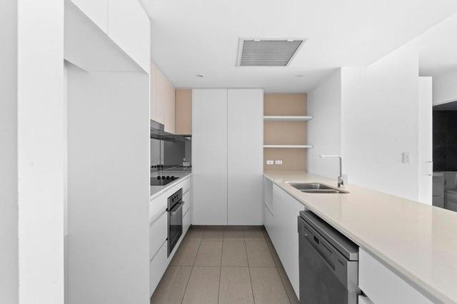 413/25 Duncan Street, QLD 4101