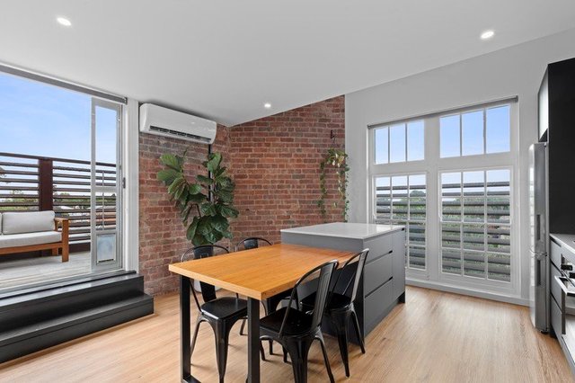 12/209 Melbourne Road, VIC 3215