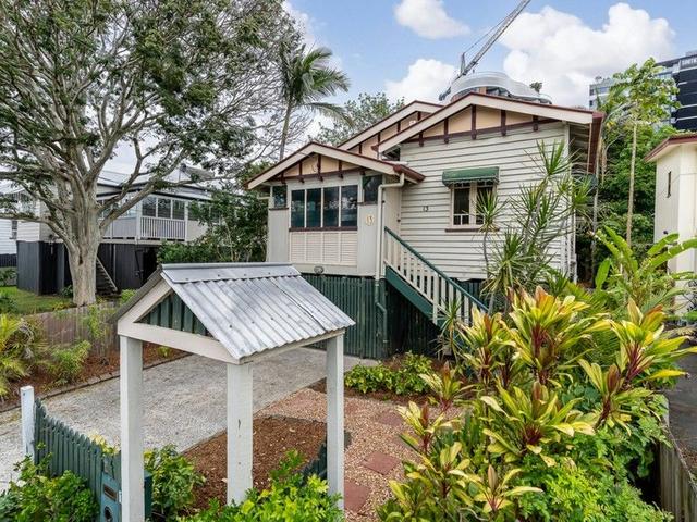 (no street name provided), QLD 4102