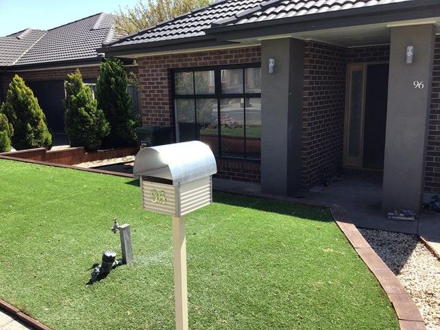 96 Golfview Drive, VIC 3064