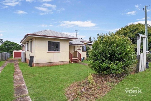 19 Dalmeny Street, QLD 4350